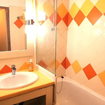 公寓 Sleep In Between Sea And Mountains *