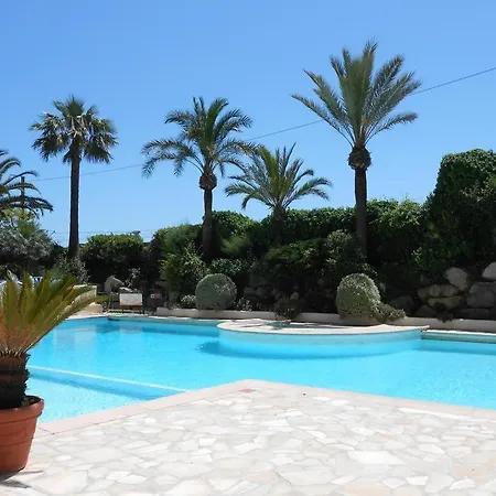 Sleep In Between Sea And Mountains